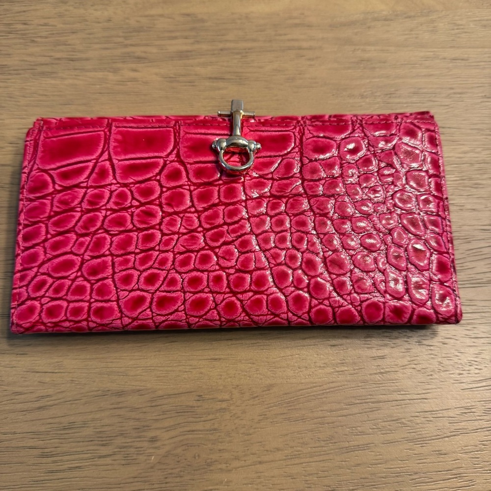 Pink Crocodile Embossed Leather Wallet - Picture 2 of 10